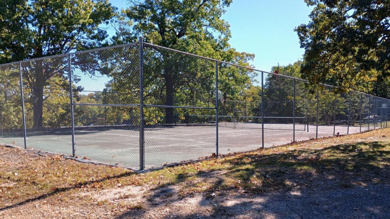 B Lakefront! Remodeled, Boat Slip, Patio Views, Pool, Boat Ramp, Wifi Osage Beach Eksteriør bilde