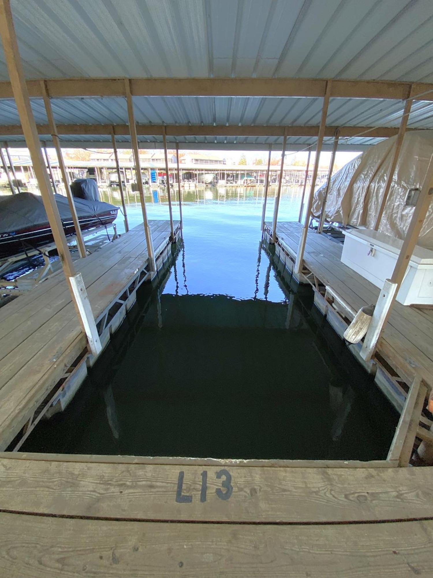 B Lakefront! Remodeled, Boat Slip, Patio Views, Pool, Boat Ramp, Wifi Osage Beach Eksteriør bilde